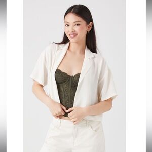 FOREVER 21 Cream White Short sleeve Cropped Drop-Sleeve Top Lightweight Shirt L